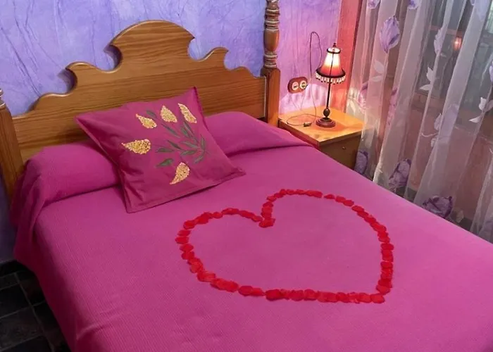 منزل ريفي A La Sombra De La Torre